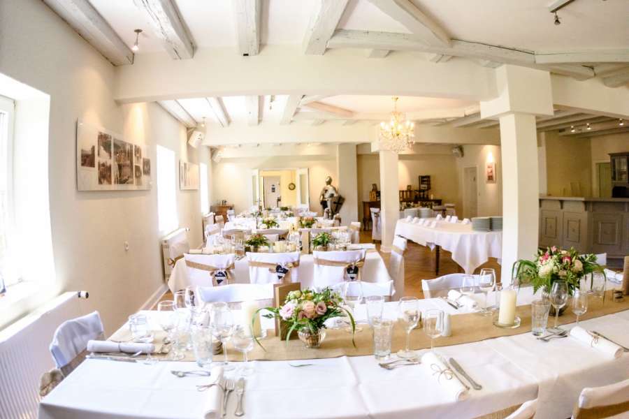 Weingut Schloss Janson Bockenheim an der Weinstraße Hochzeitsportal24