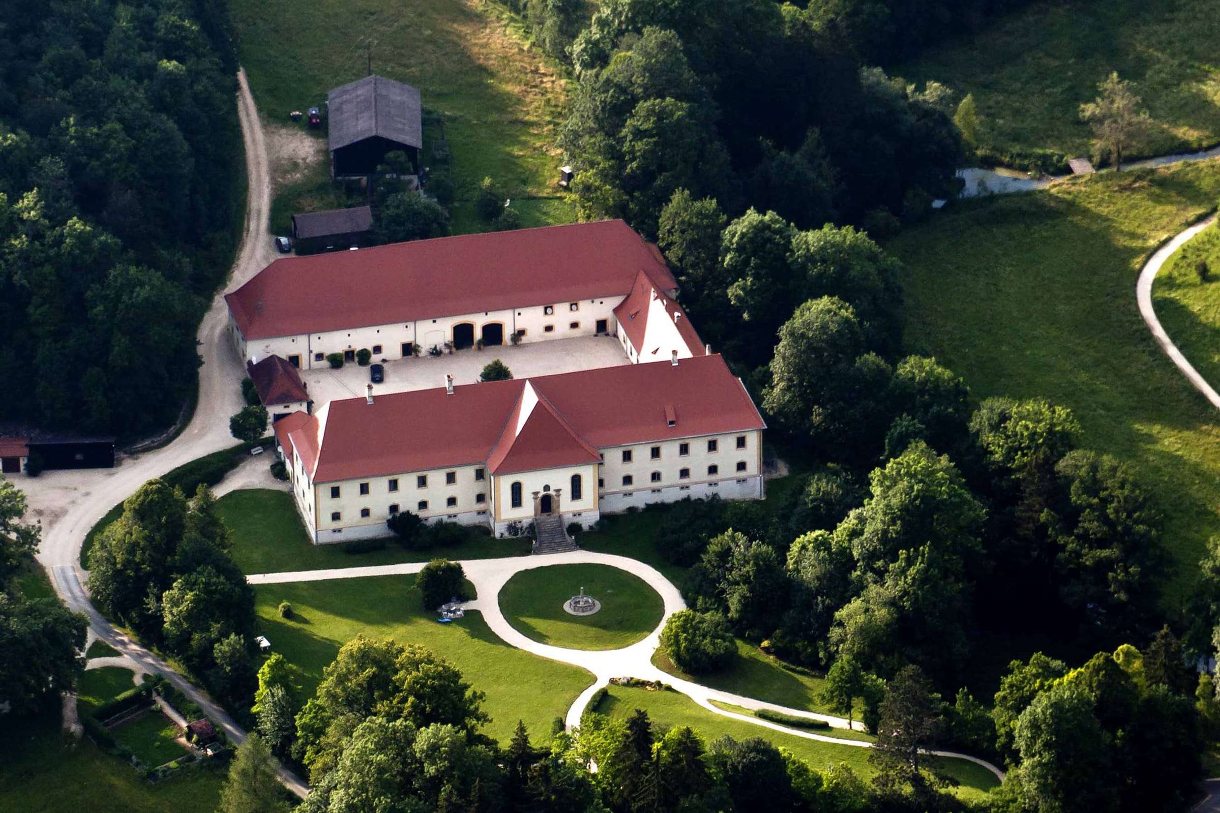 Schloss Ehrenfels / Tress Gastronomie - Hochzeitslocations in Hayingen
