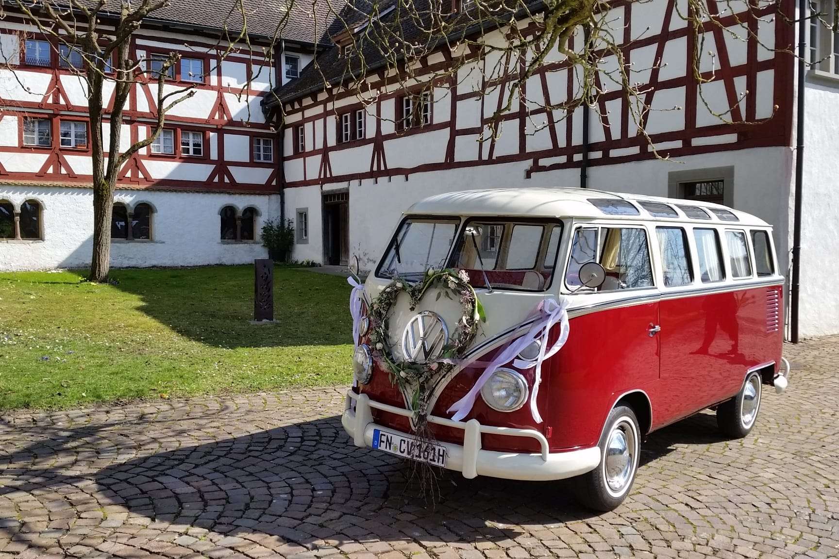 Classic Vans GmbH - Hochzeitsautos in Tettnang