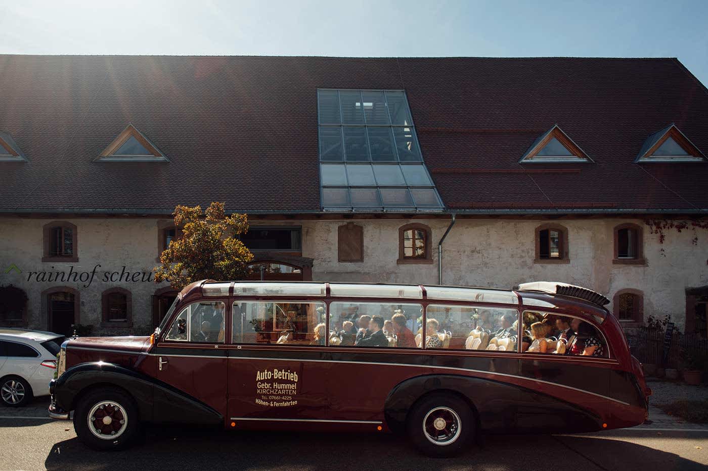 Auto-Hummel Oldtimer Bus - Hochzeitsautos in Kirchzarten