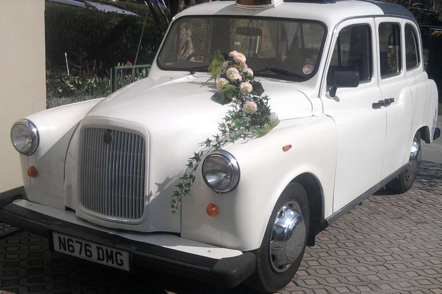 Chauffeurservice im englischem Stil - Hochzeitsautos in Stollberg