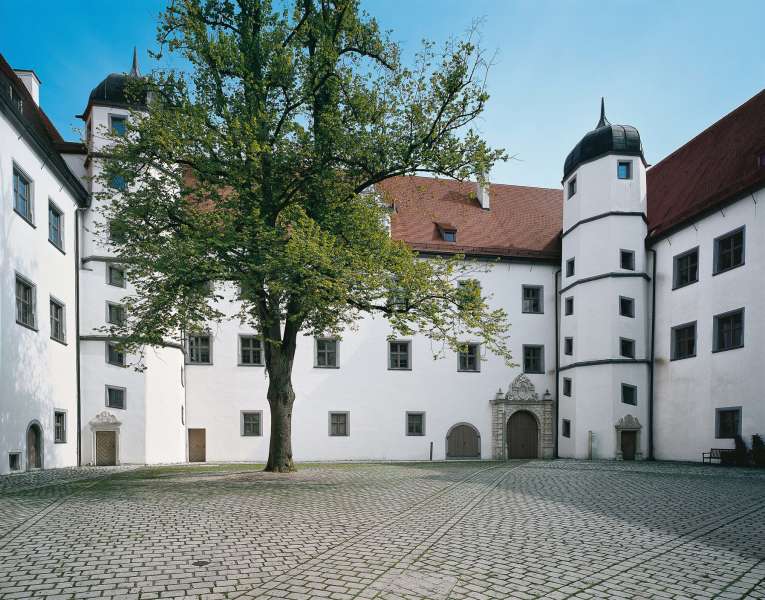 Schloss Höchstädt-Hochzeitslocations in Höchstädt