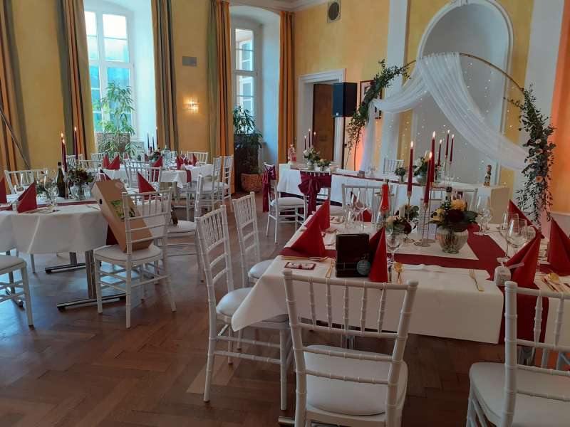 Schloss Schieder-Hochzeitslocations in Schieder-Schwalenberg
