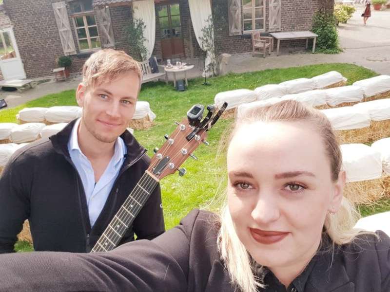 Duo Karly & Henry-Musiker in Essen