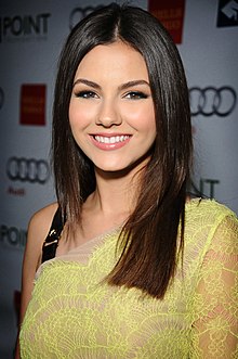 Victoria Justice 2013.jpg