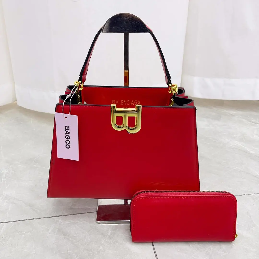 Luxurious hand bag
