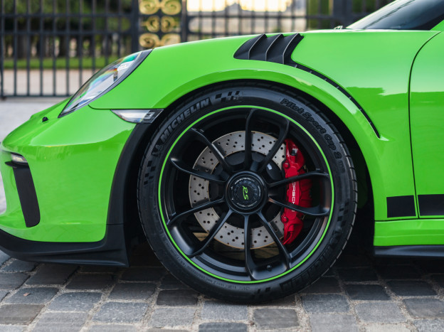 L'art de l'automobile  Porsche 991 II GT3 RS *Lizard Green*