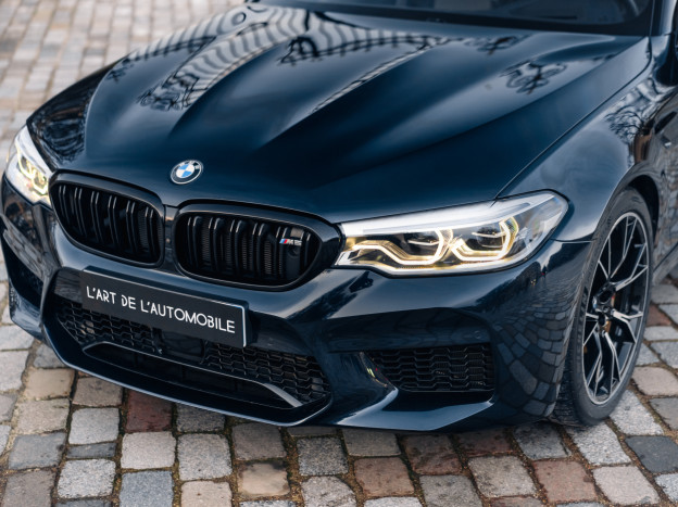 L'art de l'automobile  BMW M5 Competition *Bad dad car*