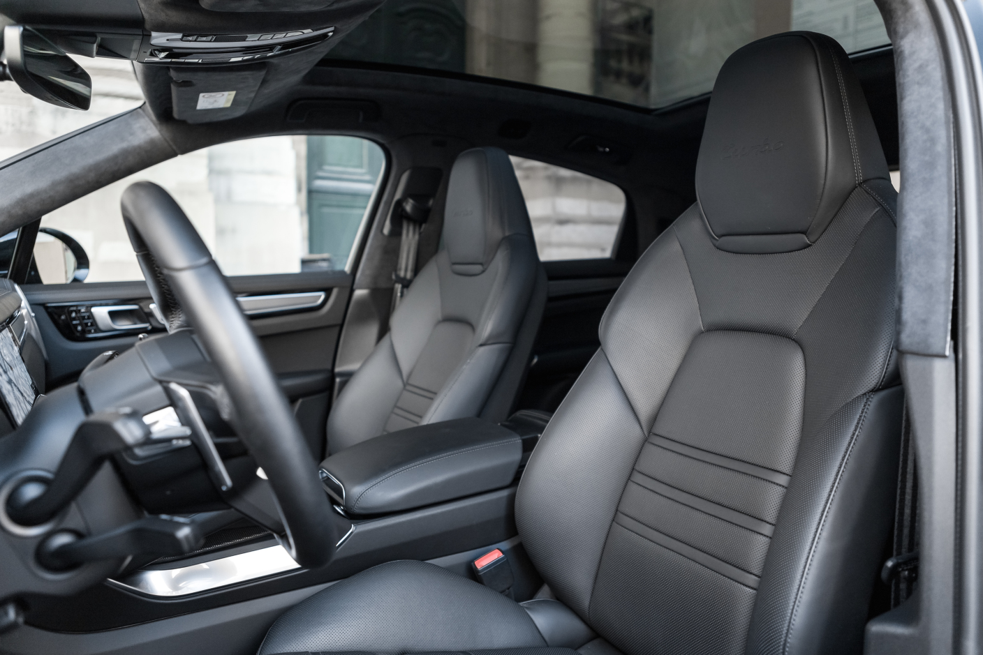 L'art de l'automobile Porsche Cayenne Turbo Coupé *Panoramic