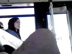 Paja ан-эль-автобус, мастурбирует на автобусе