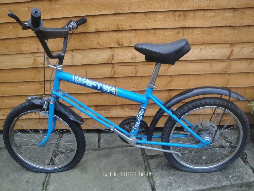 raleigh grifter tyres