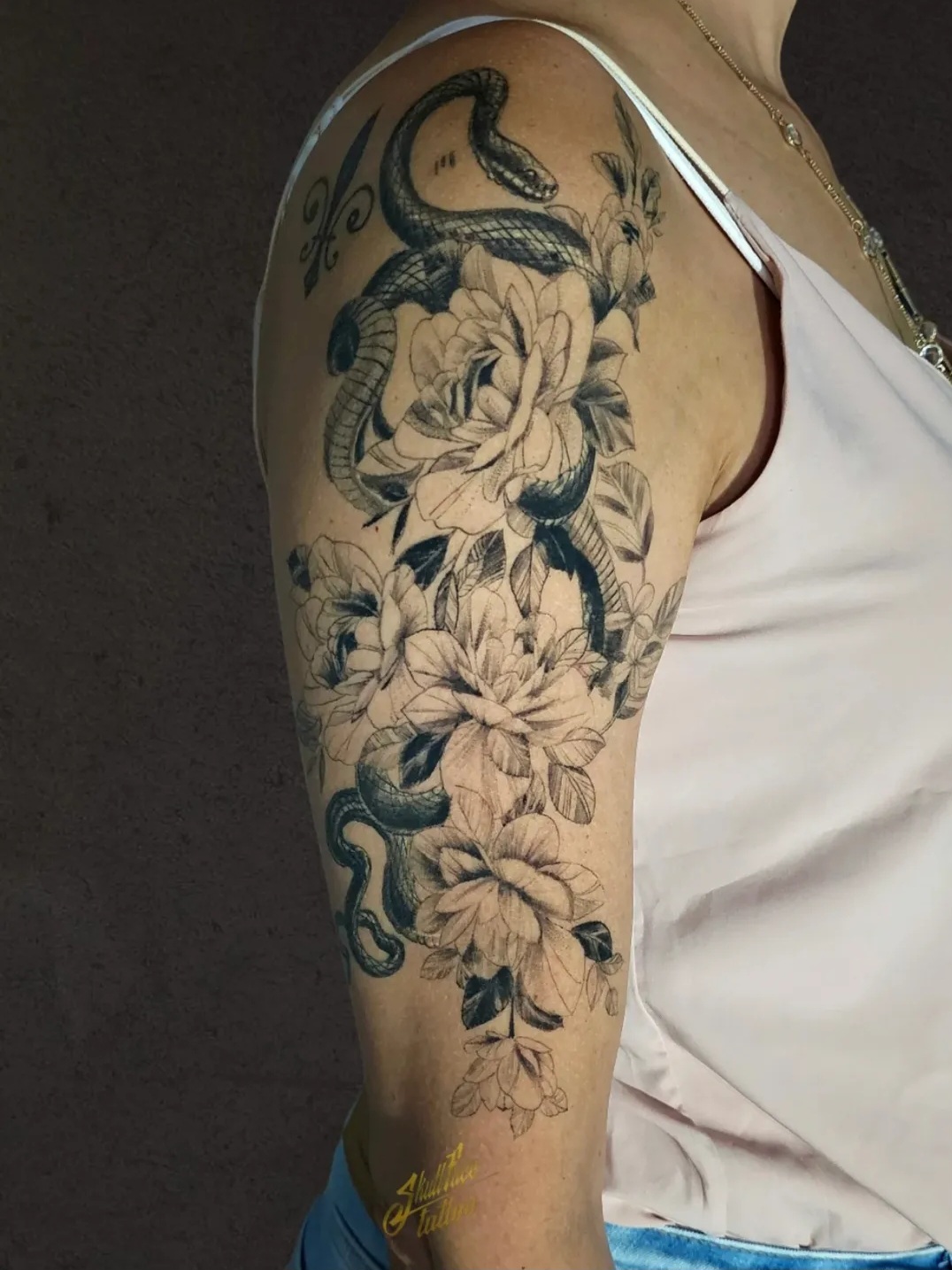 serpente e flores