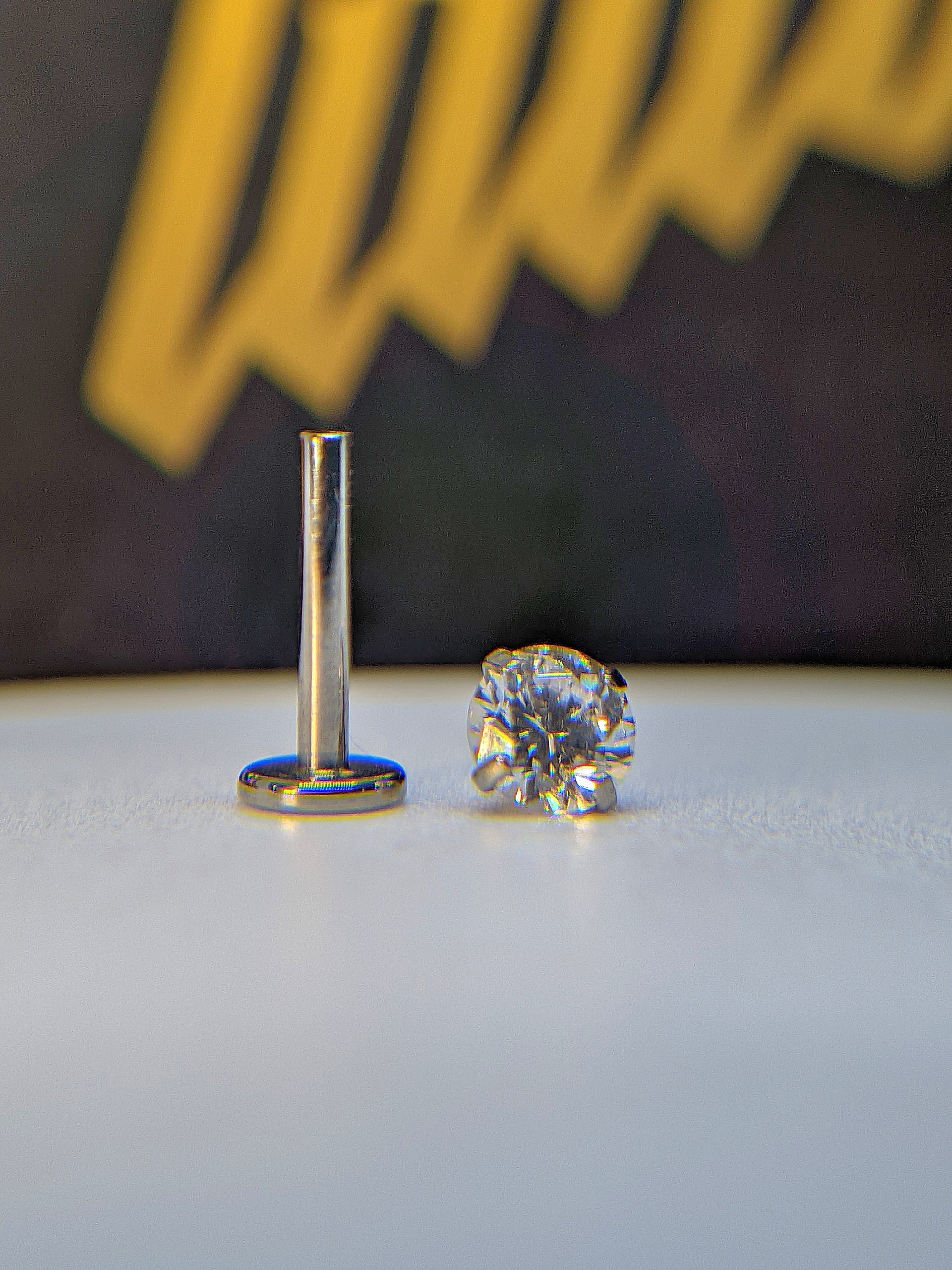 Labret topo Pedra Cravejada