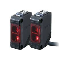 Cảm biến quang E3Z-LS61