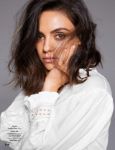 Mila Kunis photo