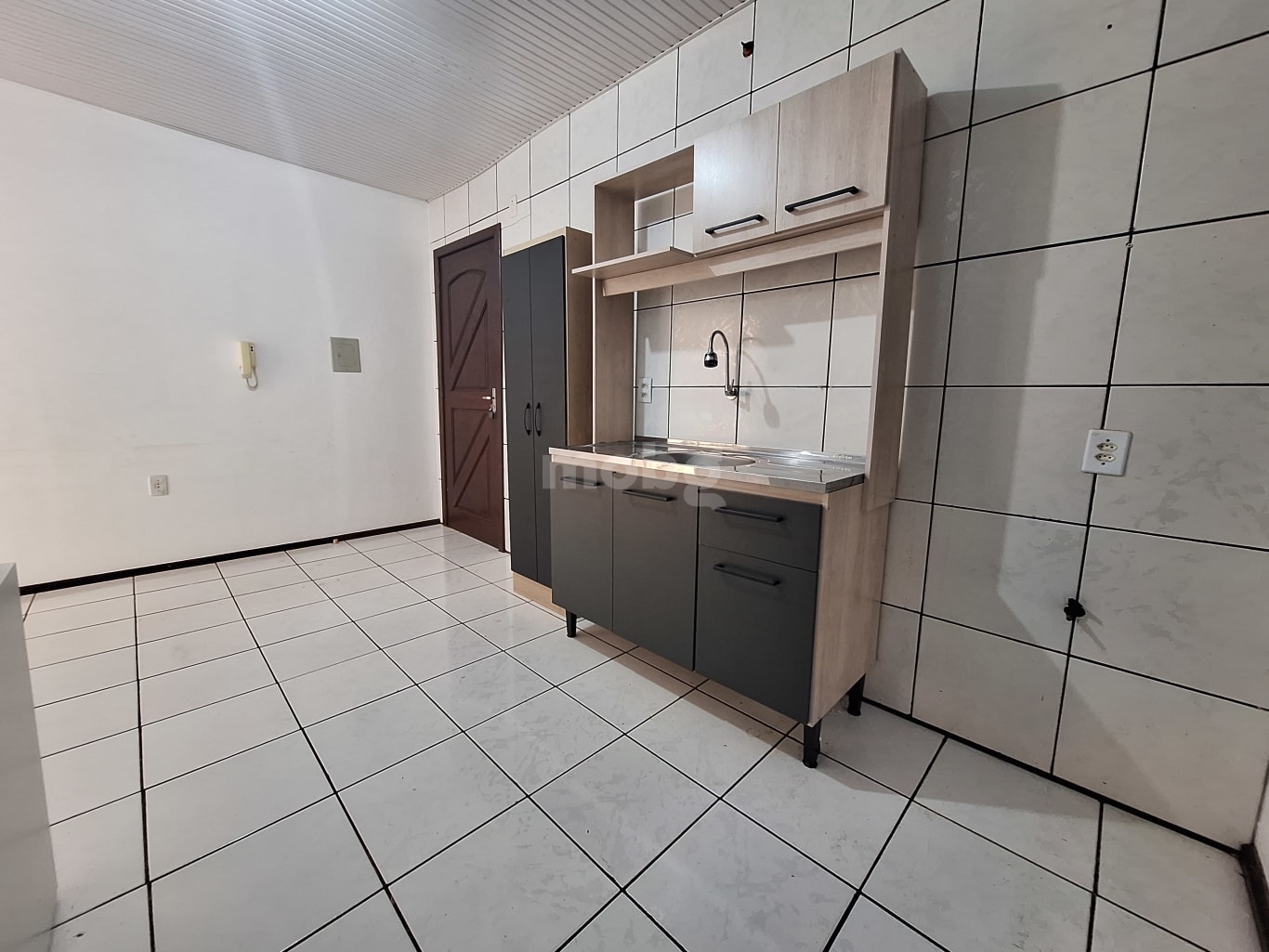 Apartamento para alugar com 1 quartos