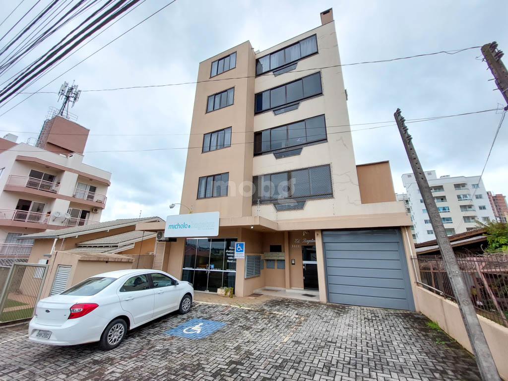 Apartamento para alugar com 3 quartos