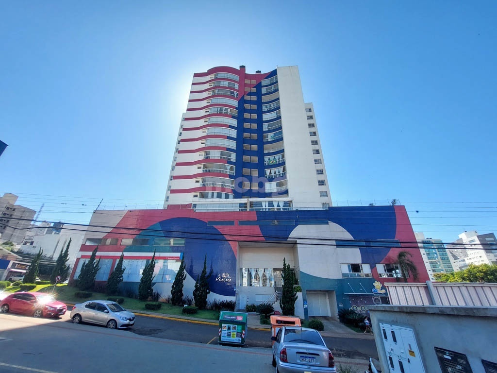 Apartamento para alugar com 3 quartos