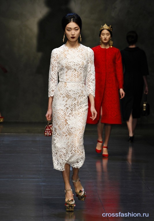 dolce-and-gabbana-fw-2014-women-fashion-show-runway-54