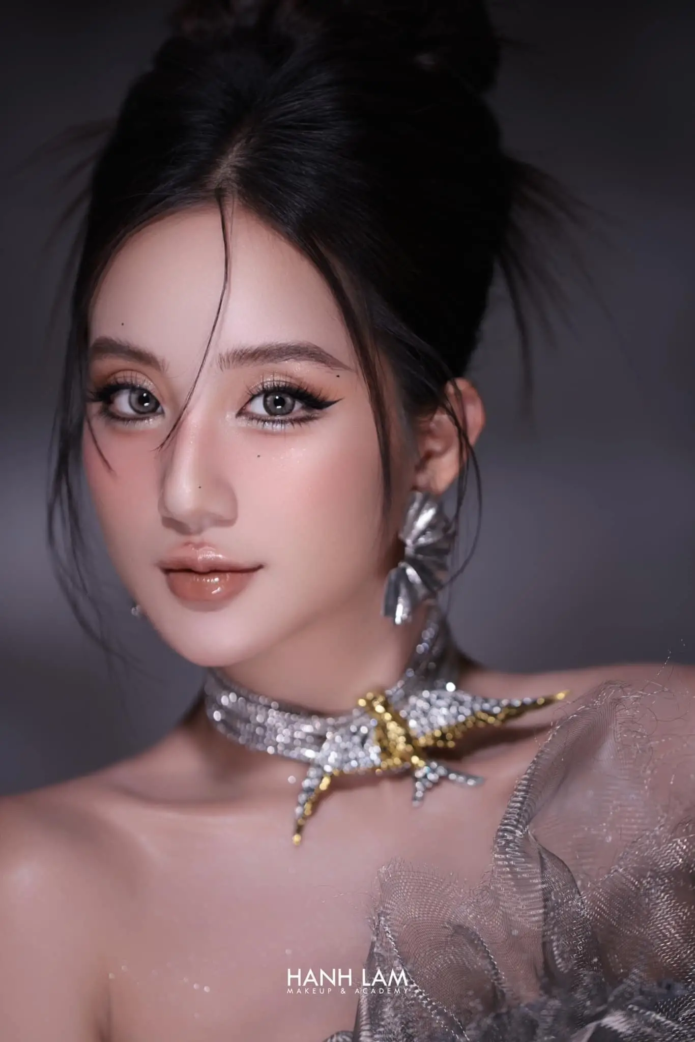 Top 5 Sản Phẩm Và Dụng Cụ Trang Điểm Không Thể Thiếu Tại Nhà 6 top 5 san pham va dung cu trang diem khong the thieu tai nha 682c8ad04bce8 682c8ad0d99e9