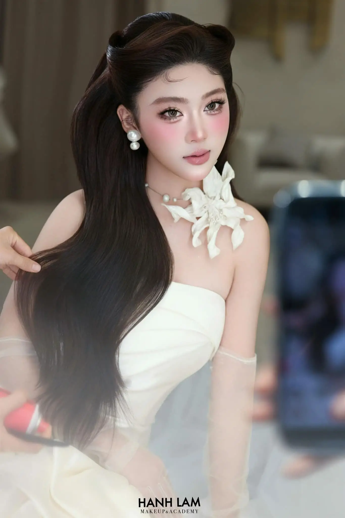Xu hướng makeup cô dâu 2026 phù hợp với mùa cưới 4 xu huong makeup co dau 2026 phu hop voi mua cuoi 695f0a474ac5f 695f0a47d8a28