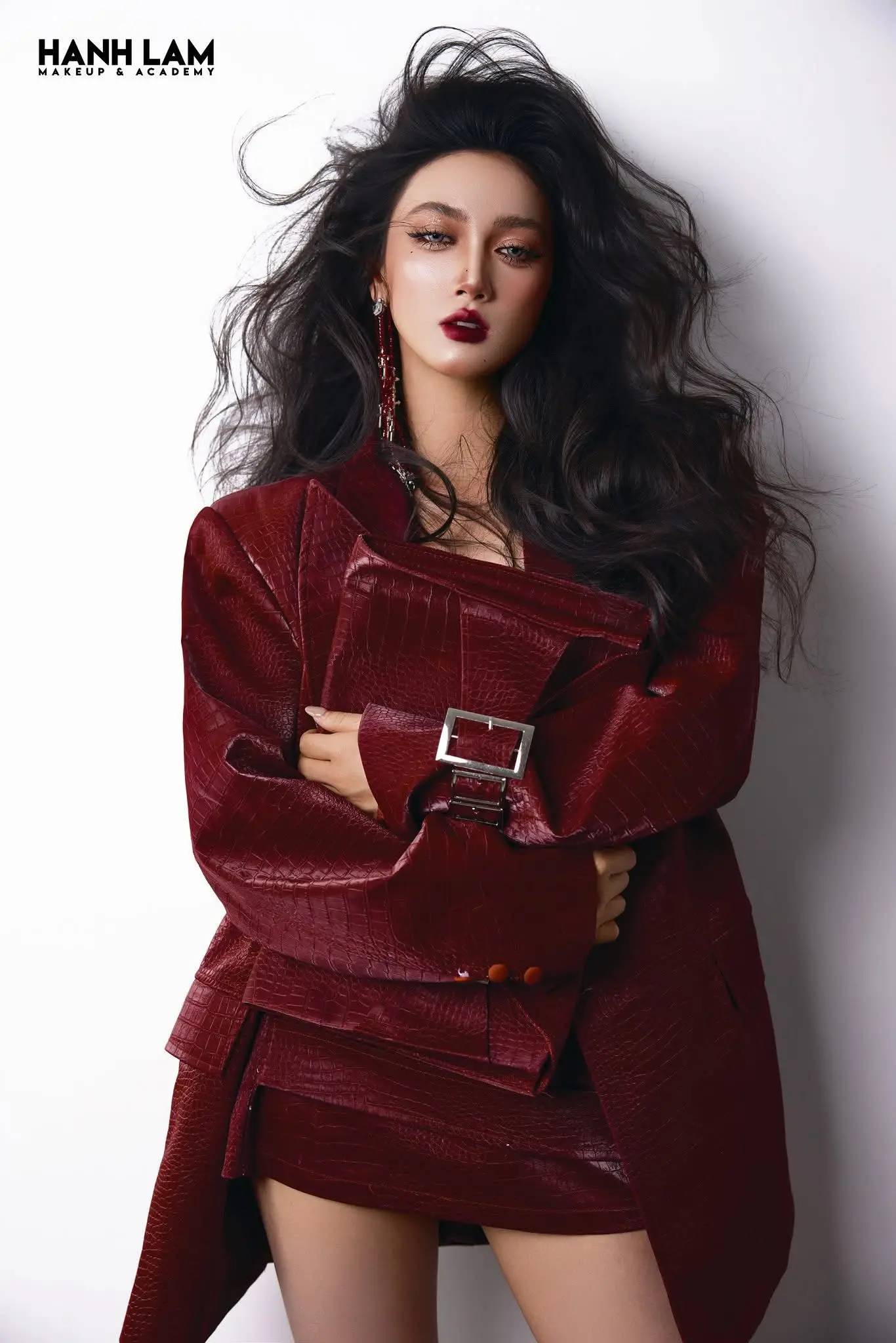 Khám phá cách học makeup cơ bản cho người mới bắt đầu 5 kham pha cach hoc makeup co ban cho nguoi moi bat dau 69df526861d97 69df526903da4