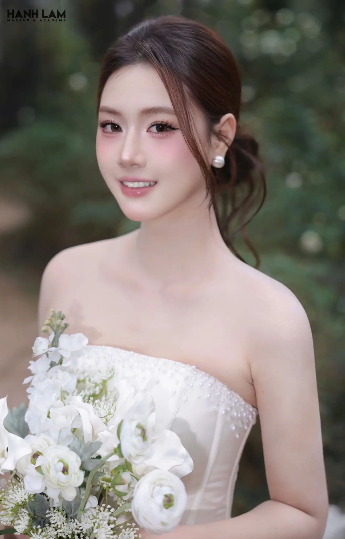 Học makeup chuyên sâu với kỹ thuật trang điểm mắt hoàn hảo 9 hoc makeup chuyen sau voi ky thuat trang diem mat hoan hao 69df54e822da2 69df54e8b0e9c