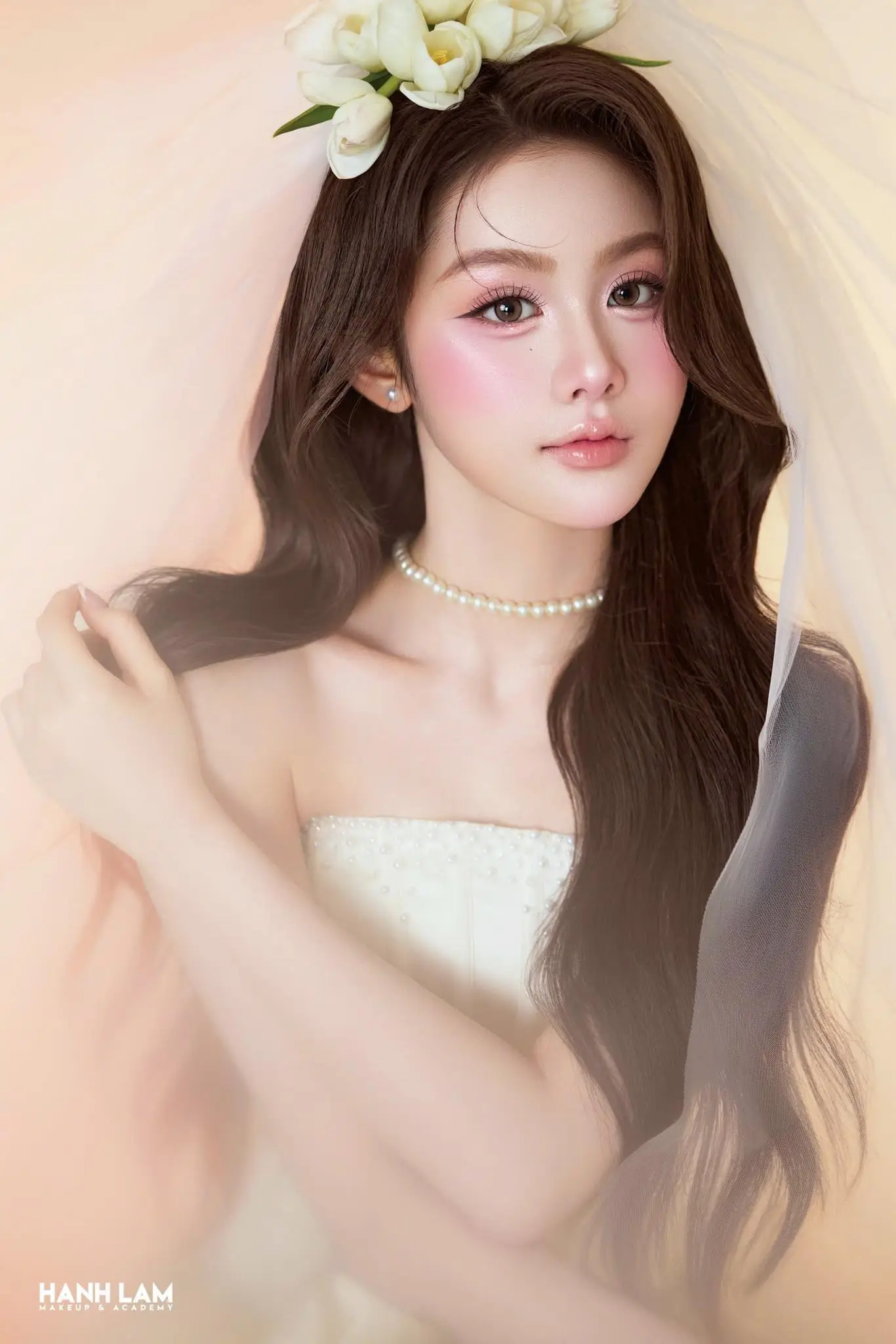 Học makeup chuyên nghiệp cần bao nhiêu tiền - Đầu tư như thế nào để thành công trong ngành làm đẹp 6 hoc makeup chuyen nghiep can bao nhieu tien dau tu nhu the nao de thanh cong trong nganh lam dep 69fcaf85e12fb 69fcaf869bc99