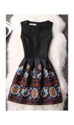 Rochie Cu Imprimeu Black Model