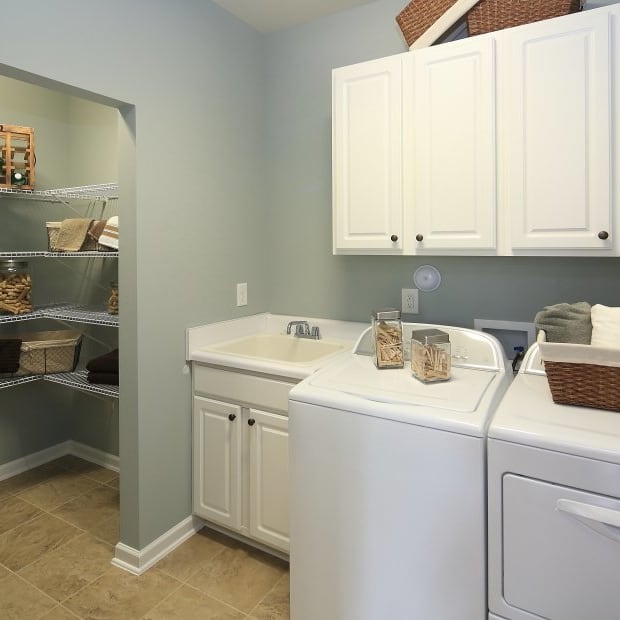 The Included Features 2017 Package: Tile in Laundry Room