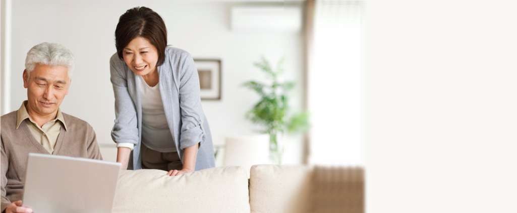 getty imagesstock round 31920 x 1240102755563; 102755563; Senior couple using laptop703DL