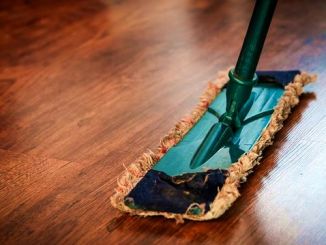 mop na podlaze
