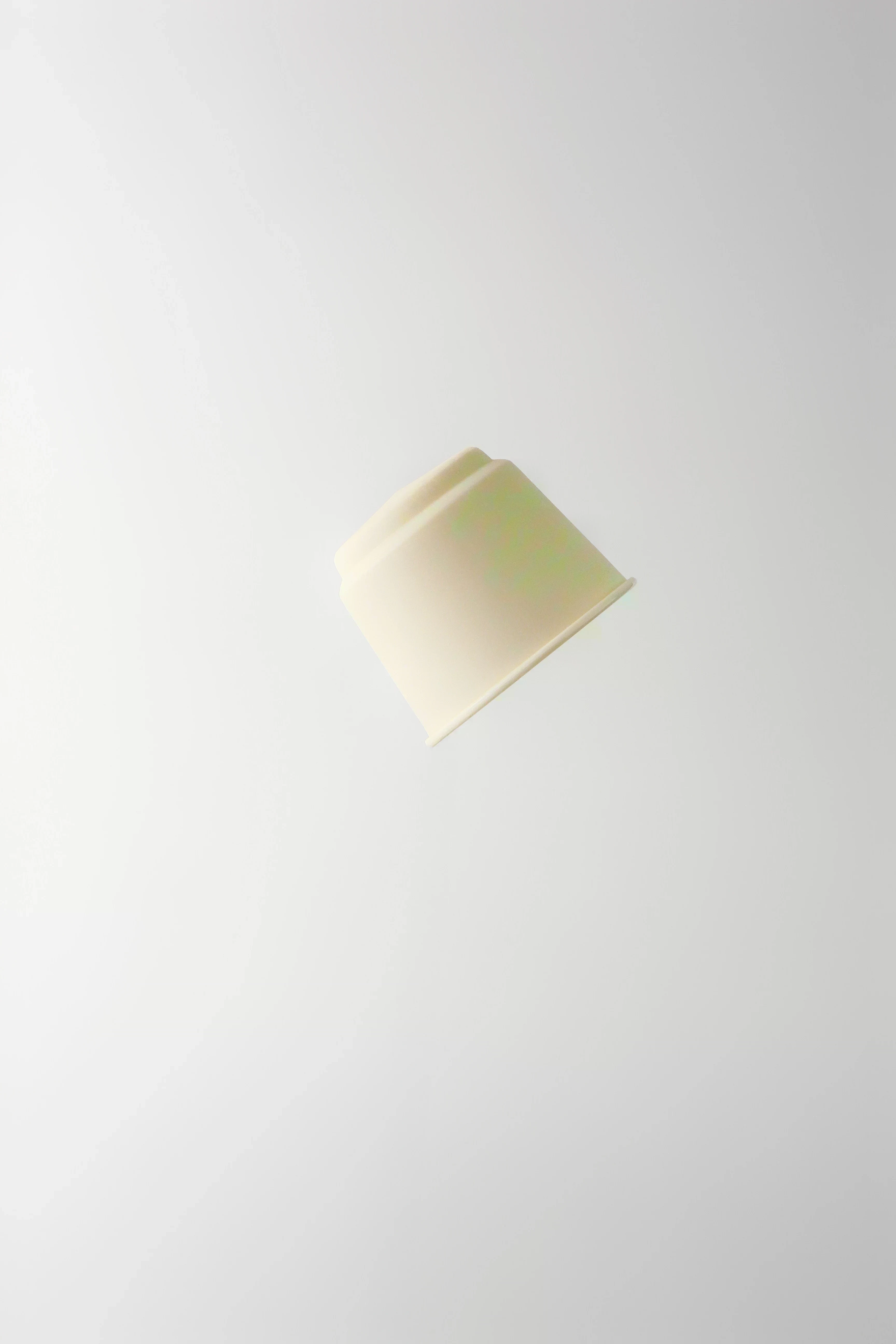 Versatile Coffee Dripper - Creamy Beige - Image 1