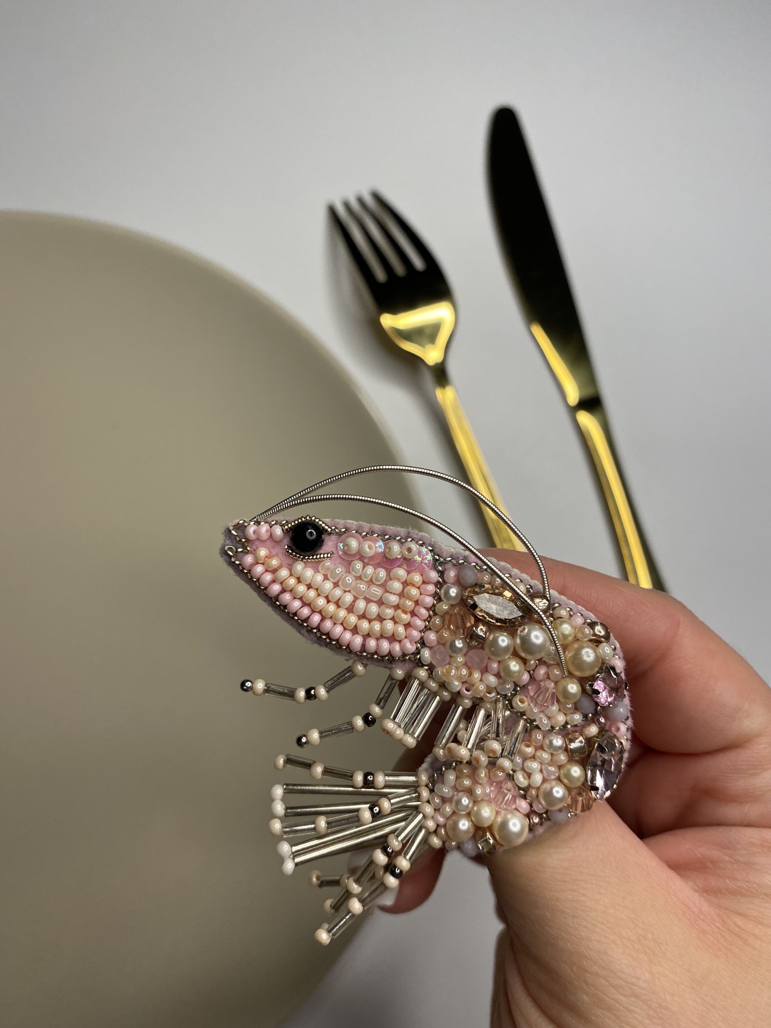 Shrimp Beaded Brooch Handmade - Image 4