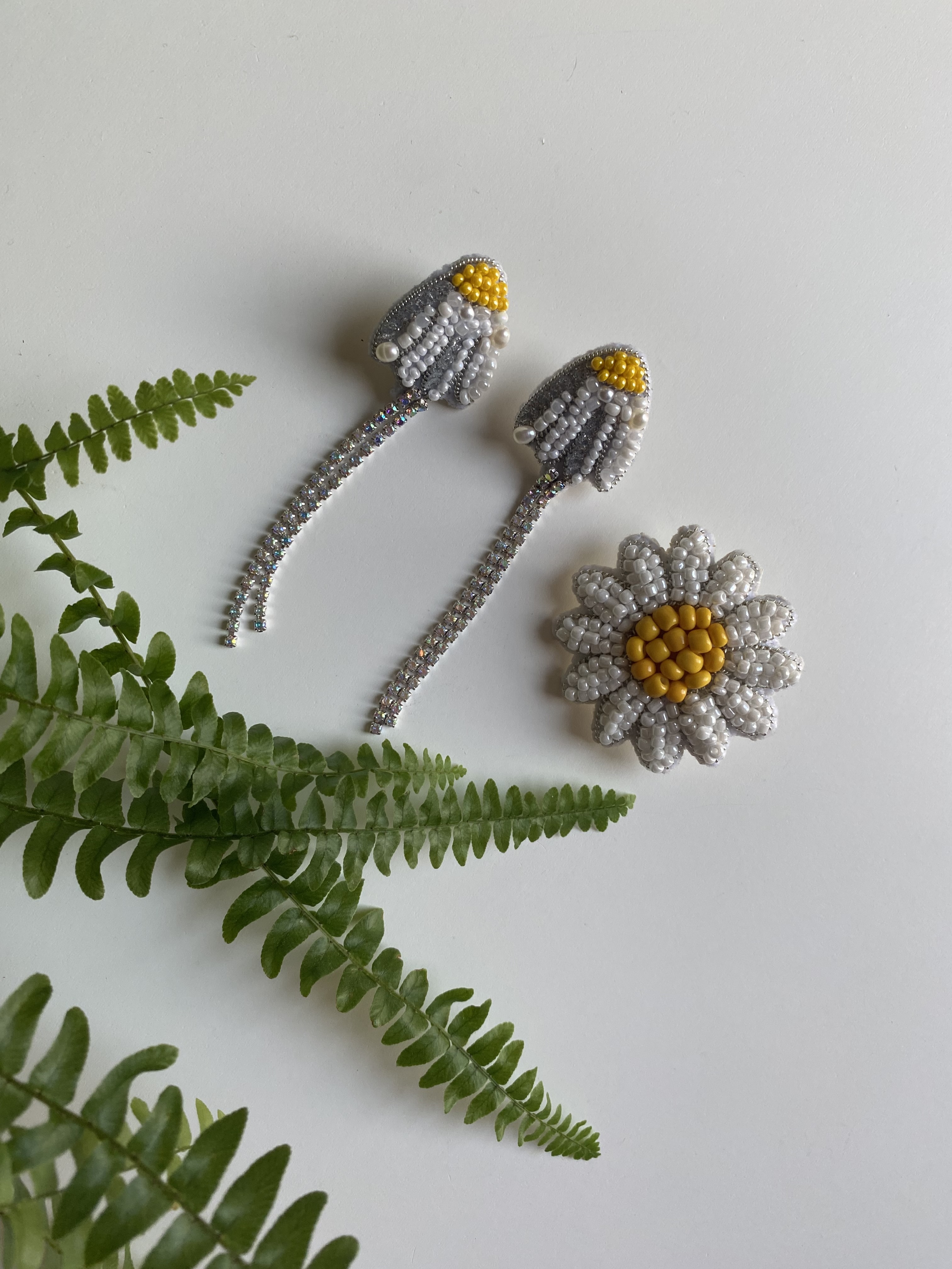 Daisy Earring Set – 3-Piece Collection - Image 2