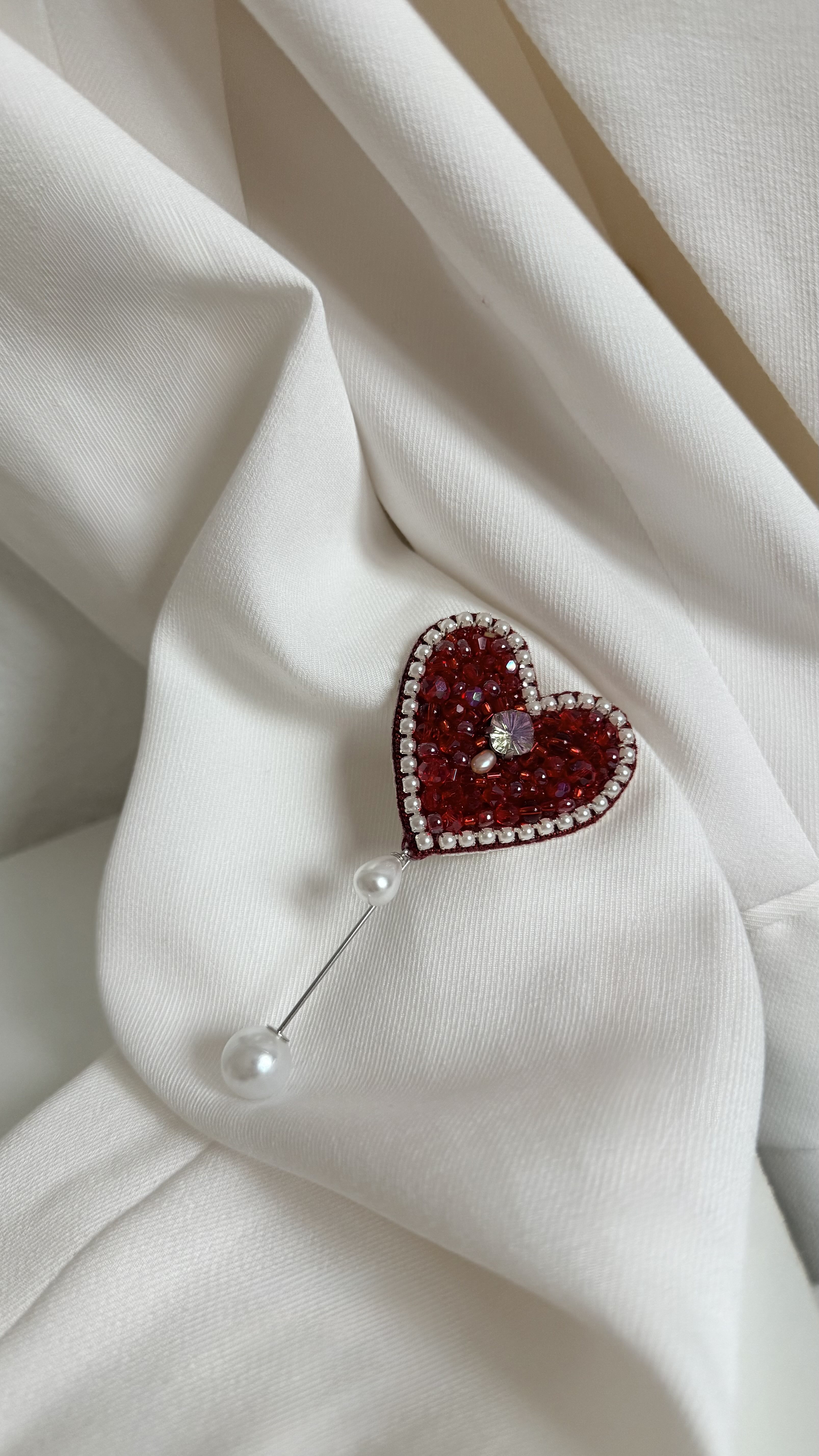 Handmade Beaded Heart Brooch - Image 5