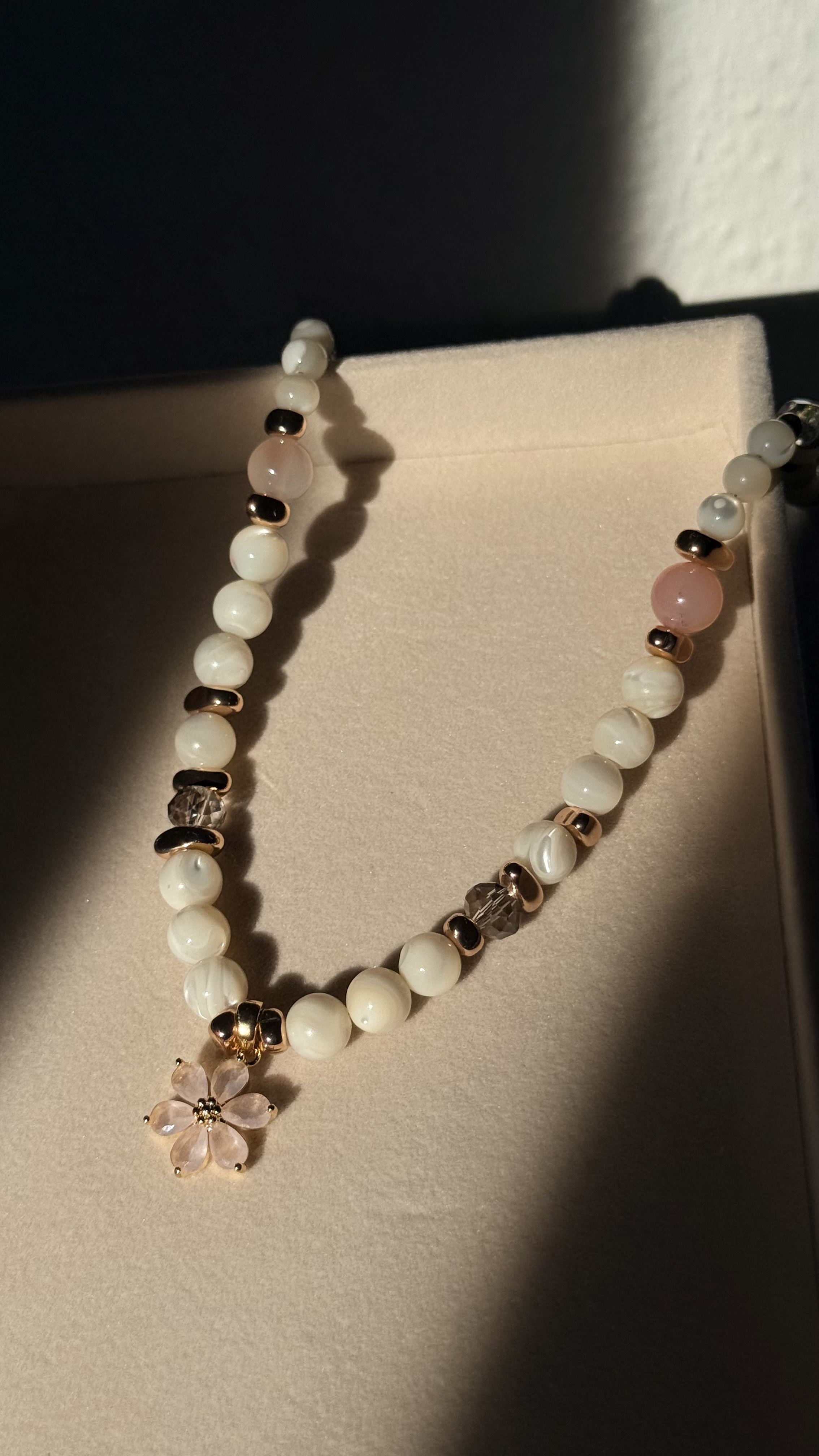 Handmade Pearl-Glow Choker — Delicate Floral Pendant Necklace - Image 2