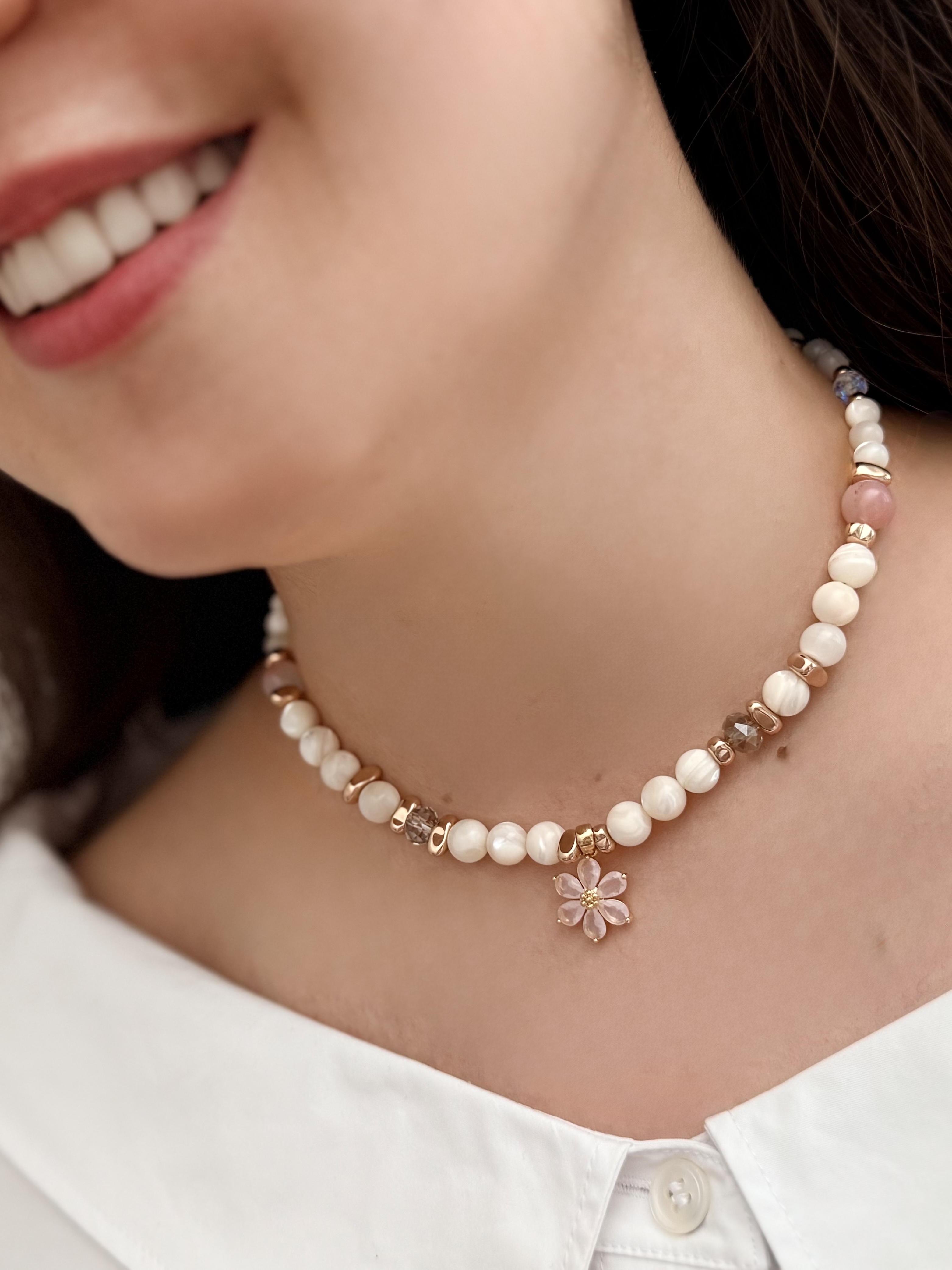 Handmade Pearl-Glow Choker — Delicate Floral Pendant Necklace - Image 5