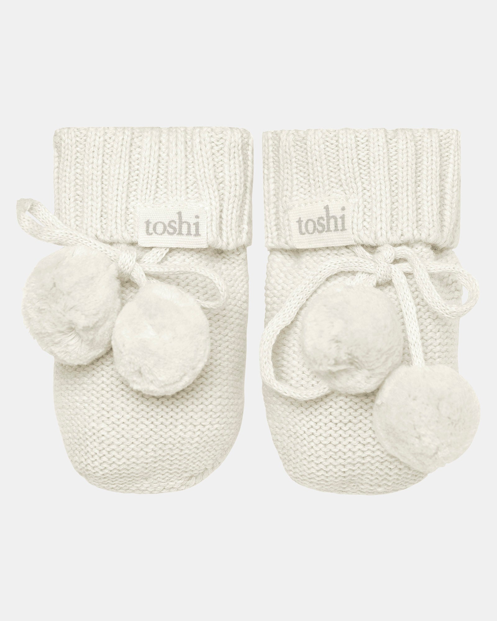 Keep Baby Feet Warm and Protected Outdoors