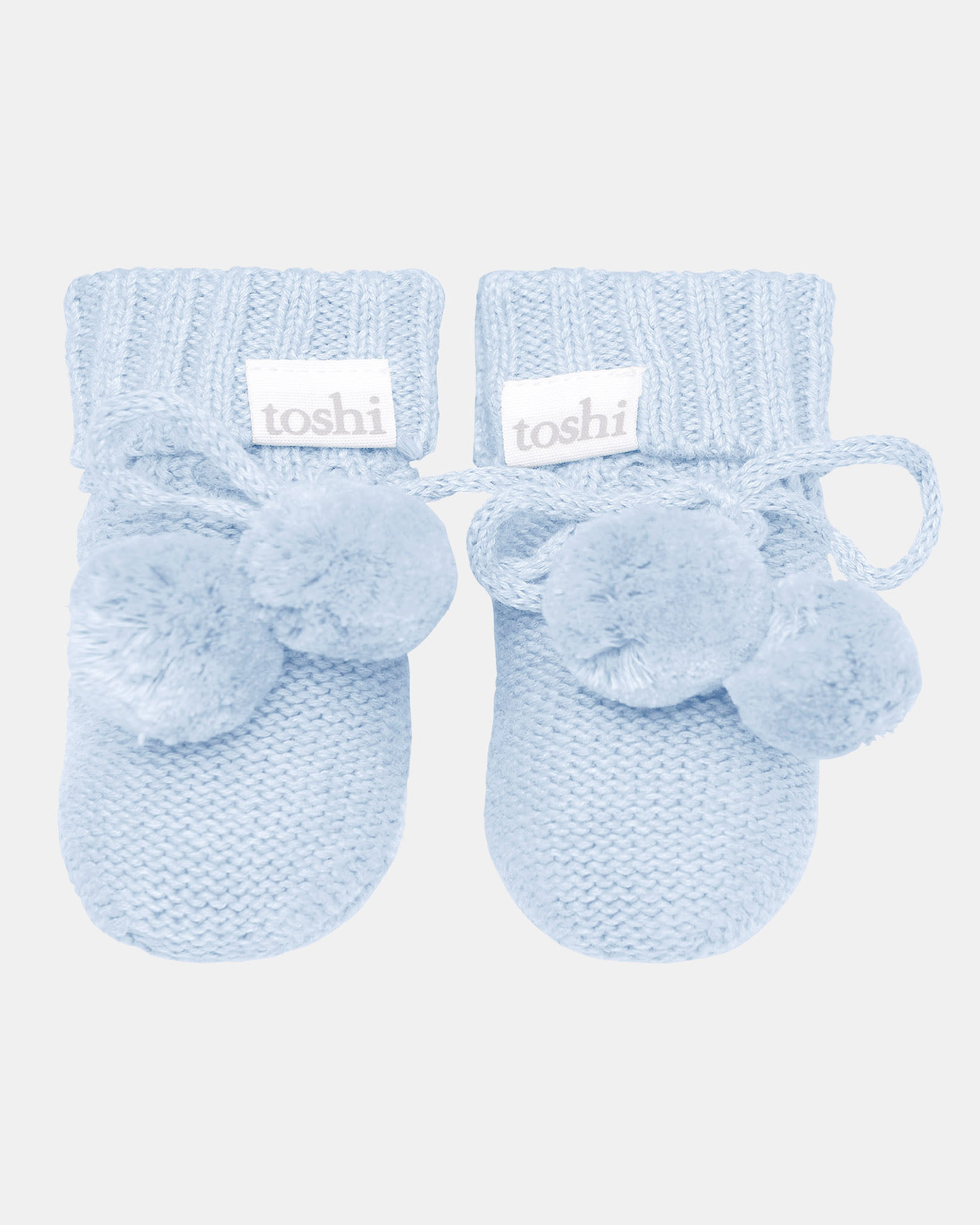 Keep Baby Feet Warm and Protected Outdoors