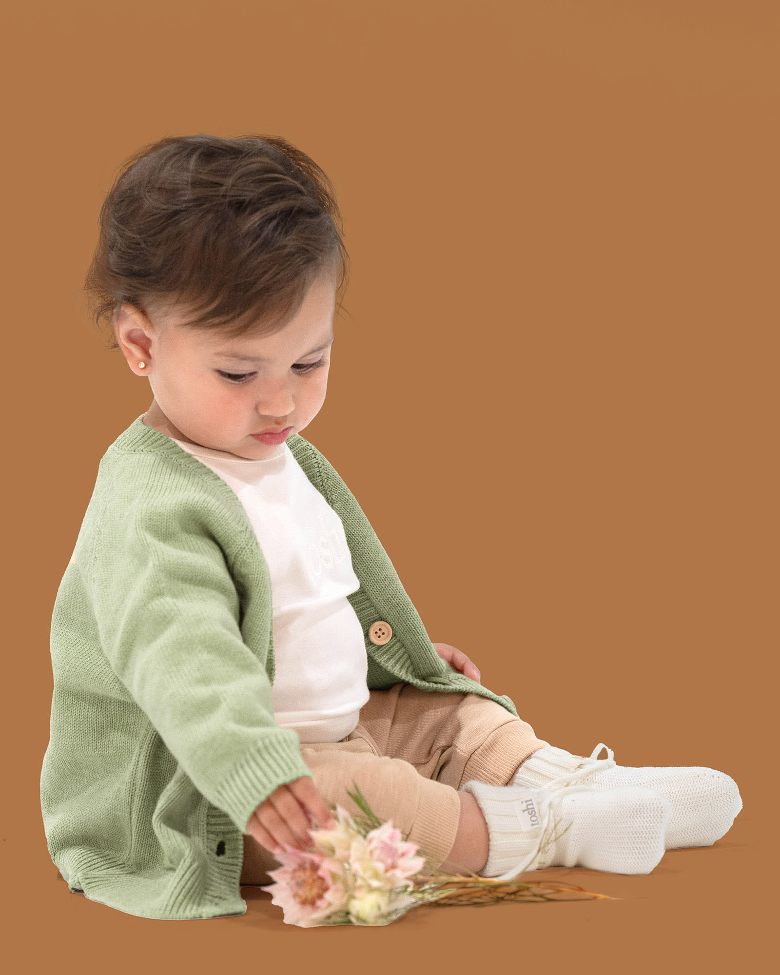Soft Organic Cotton Cardigan for Lasting Comfort