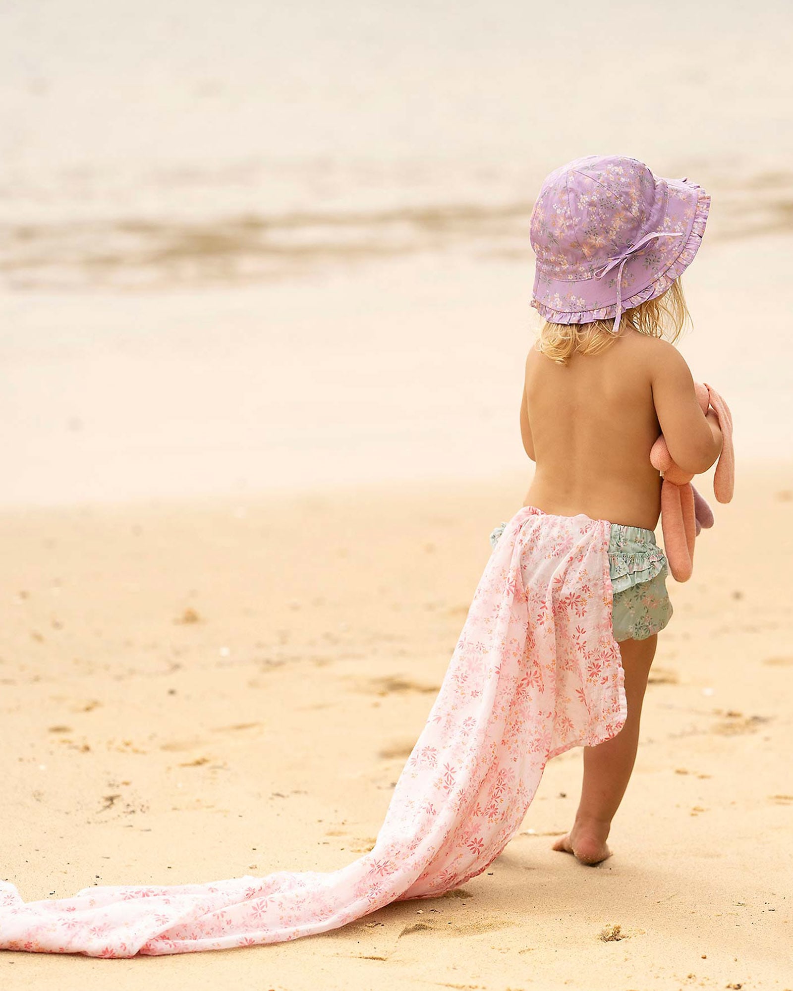 All Day Comfort with Premium Cotton Fabric