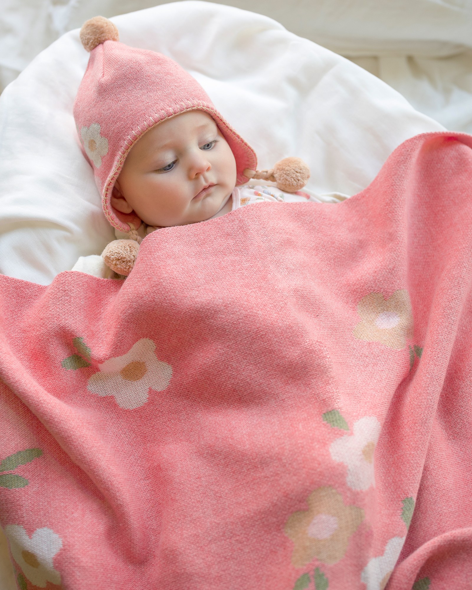 Gentle Organic Blanket for Lasting Comfort