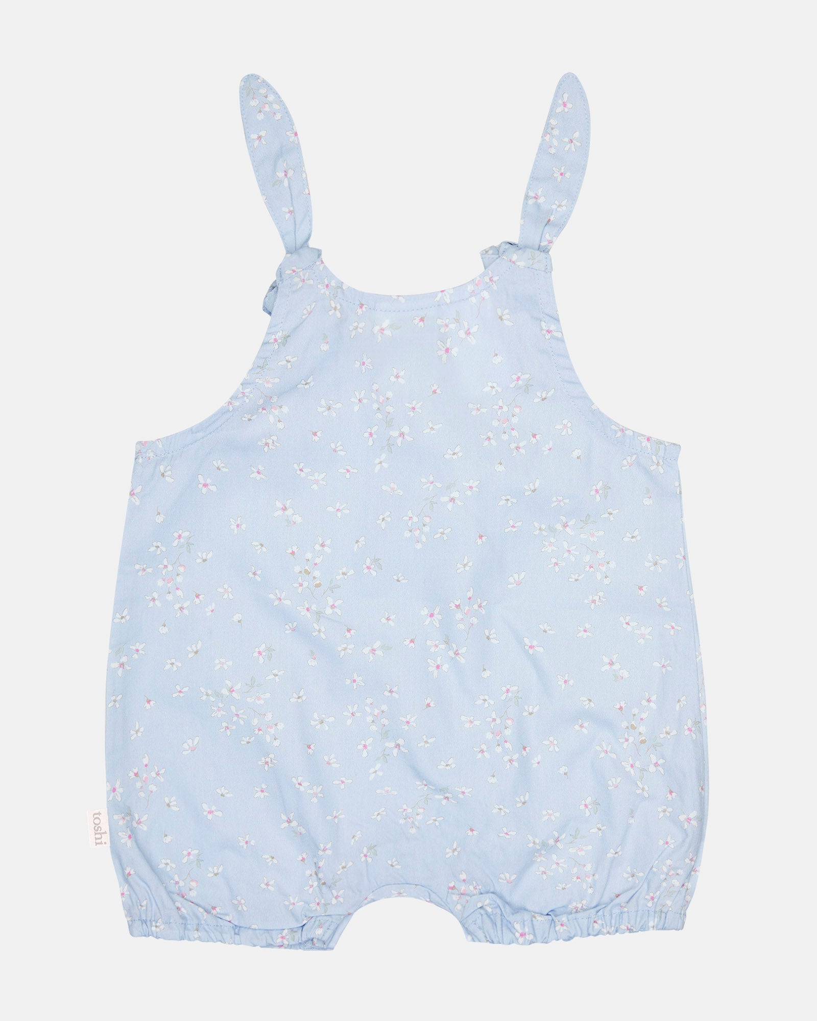 Adjustable Romper Ensures Comfort and Easy Movement