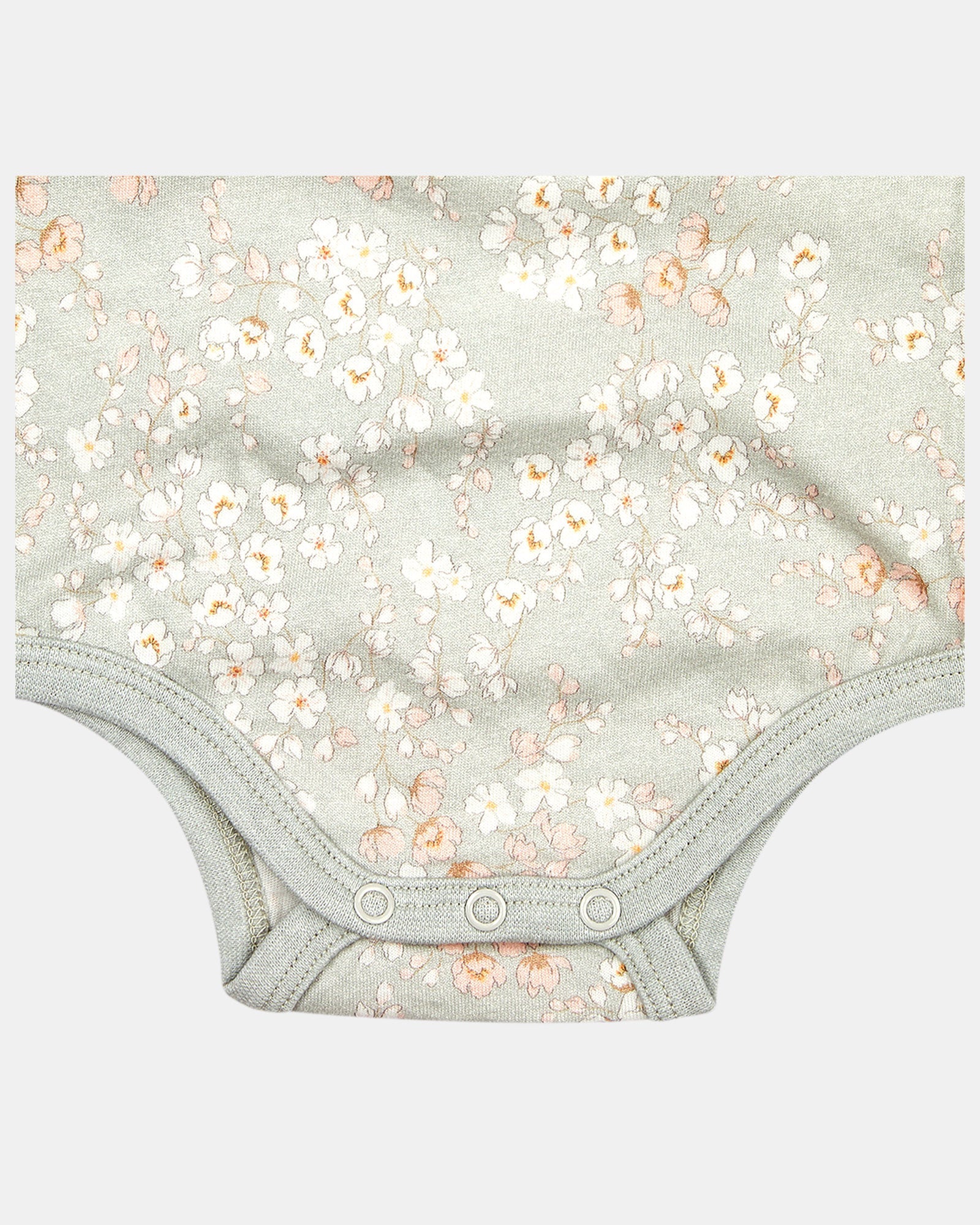 Effortless Nappy Changes and Comfortable Movement