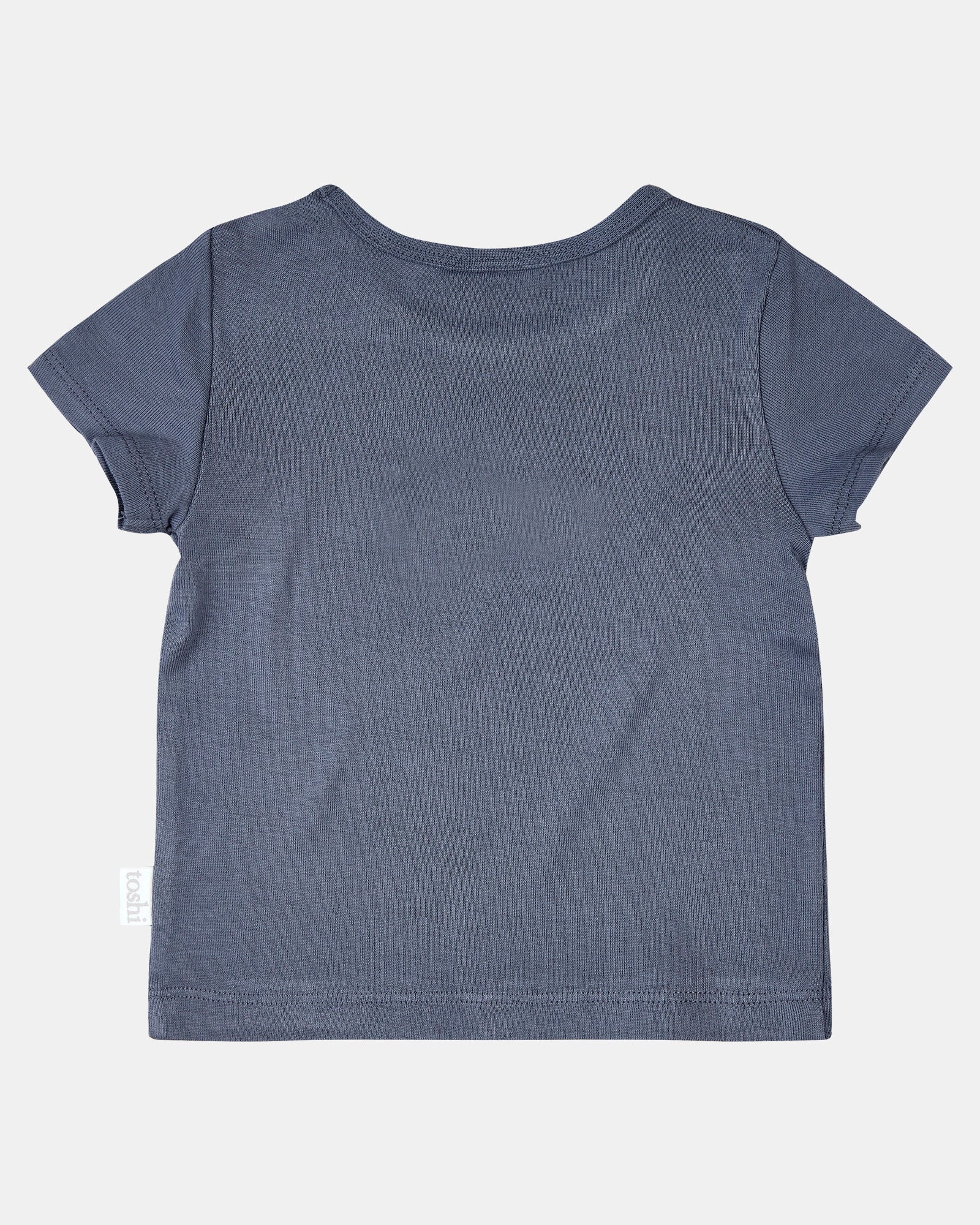 Timeless Organic Tee for Effortless Layering