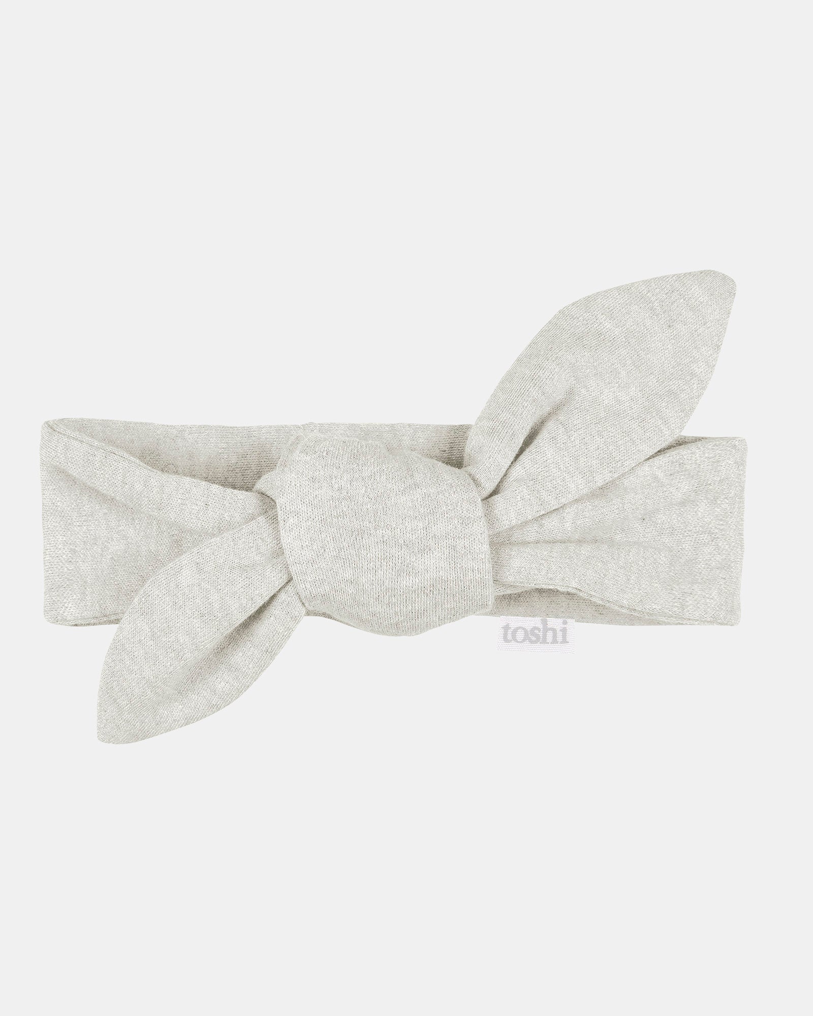 Gentle Organic Headband for Calm Outdoor Days