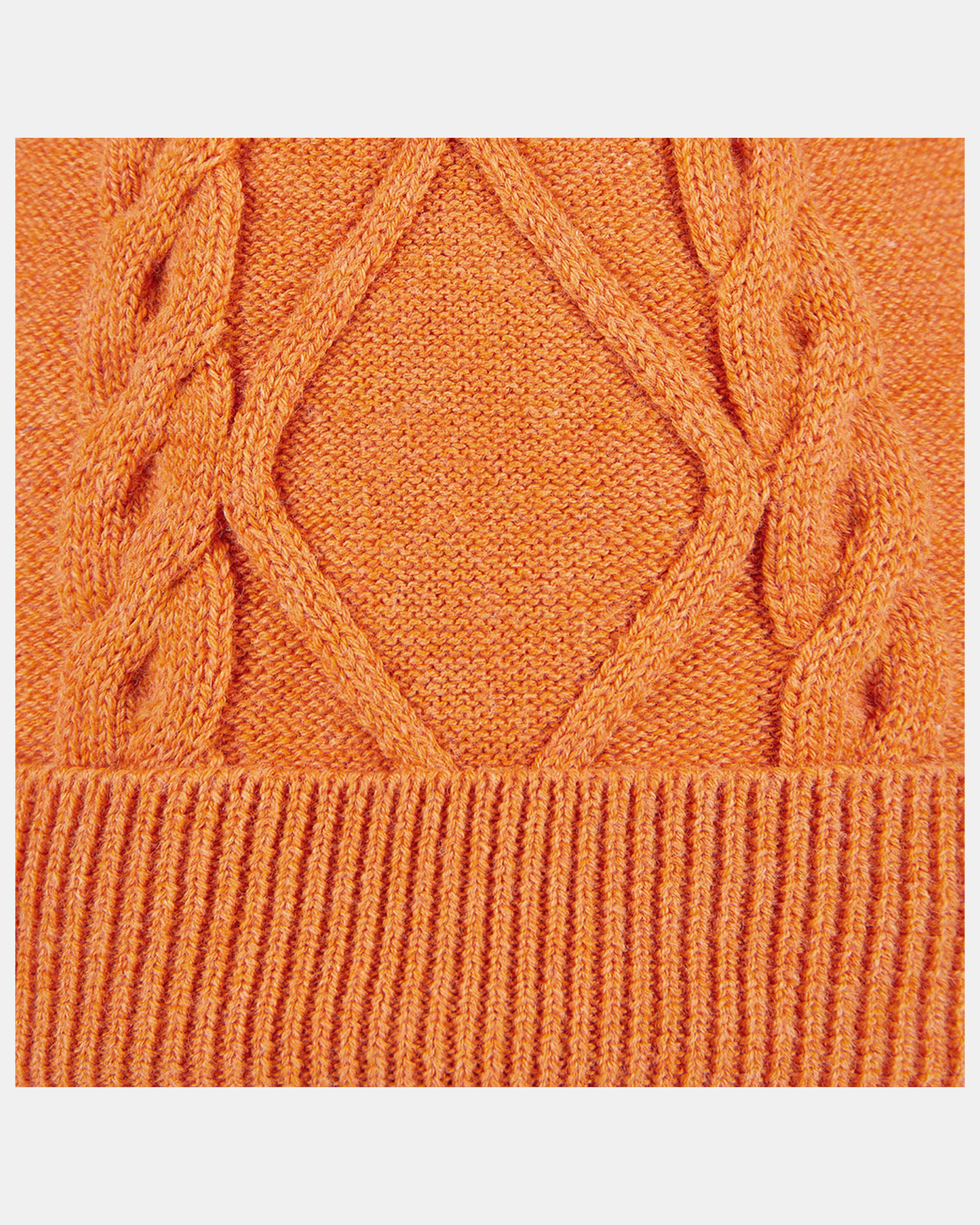 Stay Warm in Style with Vibrant Comfort