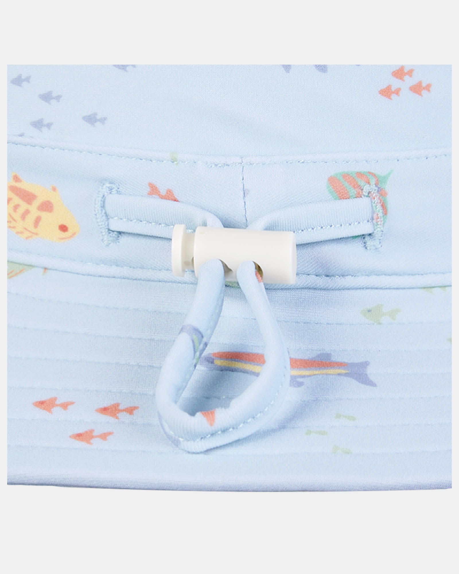 Keeps Baby’s Sunhat Secure During Play