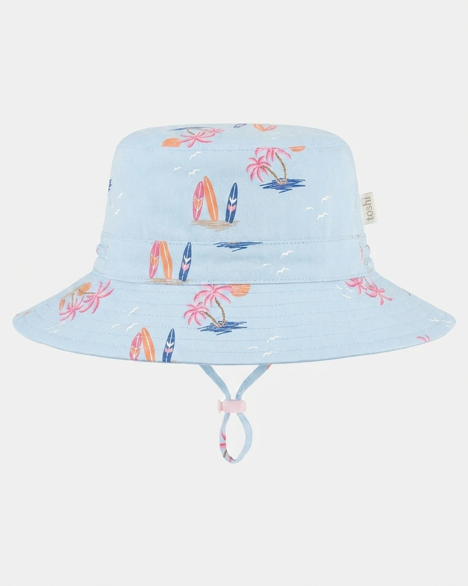 Secure sunhat with safety clasp for kids